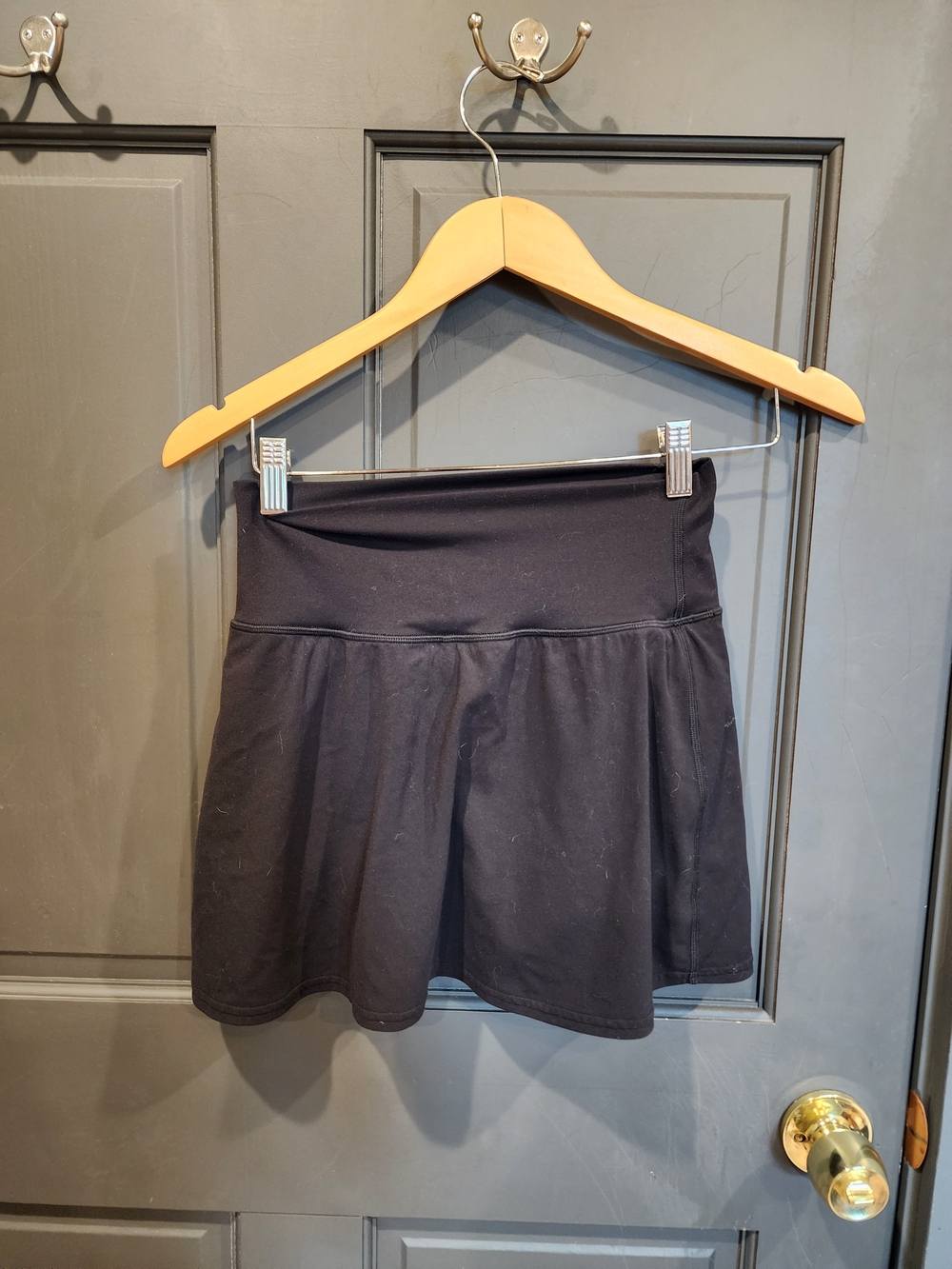 Women's Lulu Lemon Skort- Classic Everyday Style